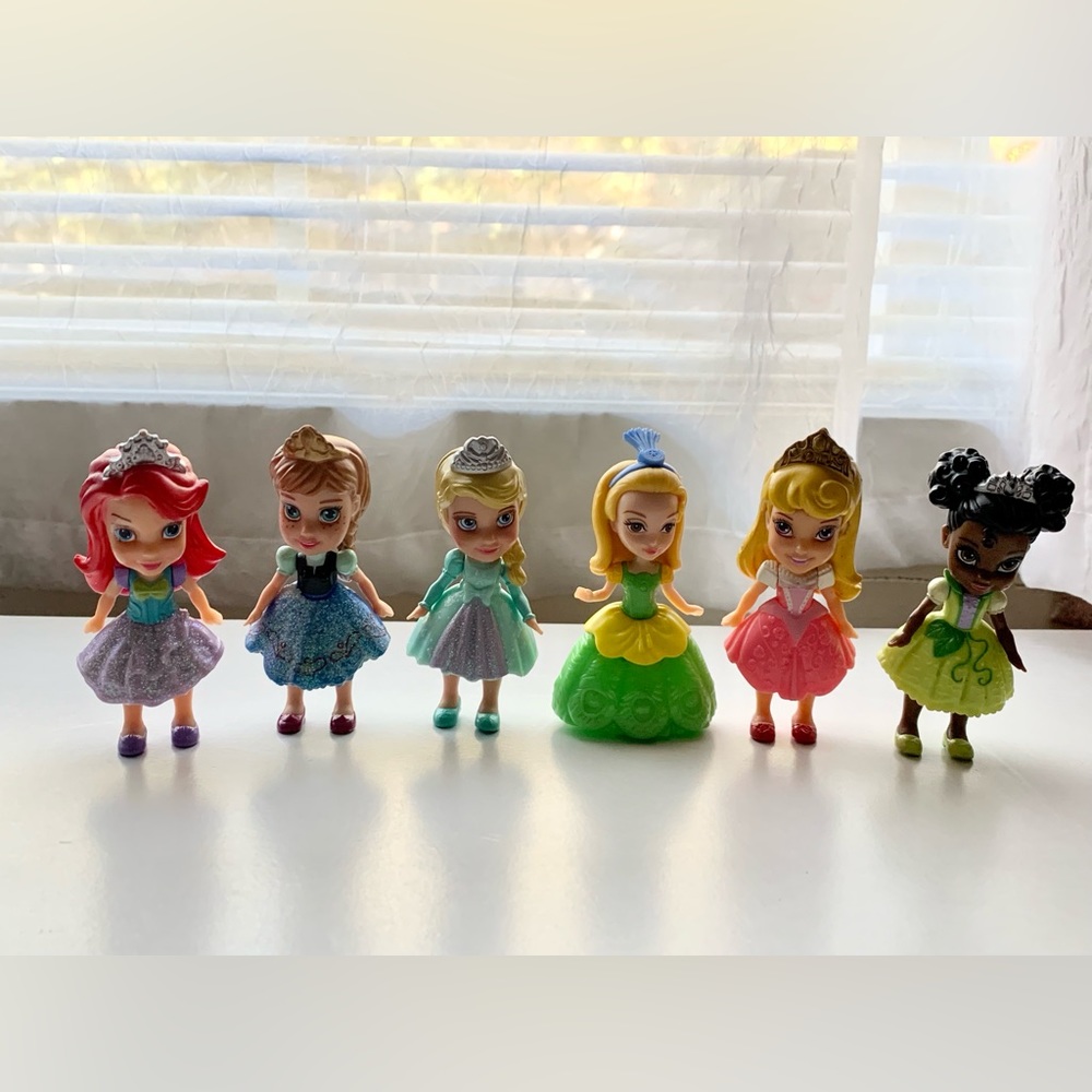 Disney Princess Bundle - Picture 7 of 7